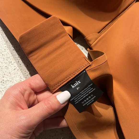 Knix Sz 8+ Catalyst Front Zip Sports Bra fits 40F 42E 42F - Picture 8 of 16